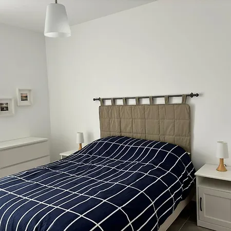 Charmant T3 A - Parking, Balcon, Internet Fibre - 250m Plage Et Commerces - Fr-1-539-68 * Royan