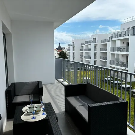 Apartment Charmant T3 A - Parking, Balcon, Internet Fibre - 250m Plage Et Commerces - Fr-1-539-68 Royan