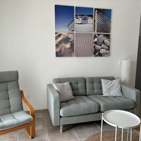 Charmant T3 A - Parking, Balcon, Internet Fibre - 250m Plage Et Commerces - Fr-1-539-68 Apartment *